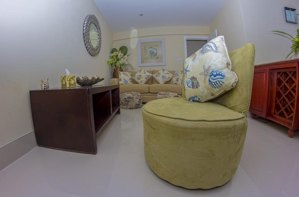 Lantana Barbados Condos 세인트 제임스 객실 사진